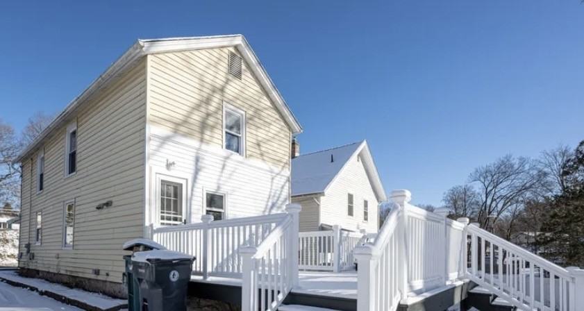 131 Wallingford Rd #NA - Photo 2 of 6