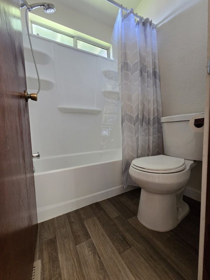 1532 North Ct #D - Photo 7 of 10