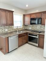 featured image of 44 Pine St #1