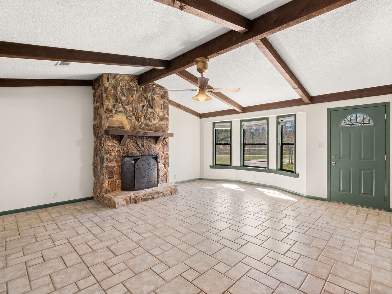 139 Cochran Rd #NA - Photo 2 of 13