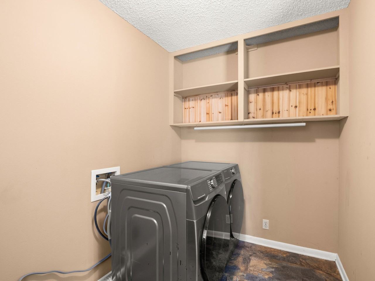 139 Cochran Rd #NA - Photo 6 of 13