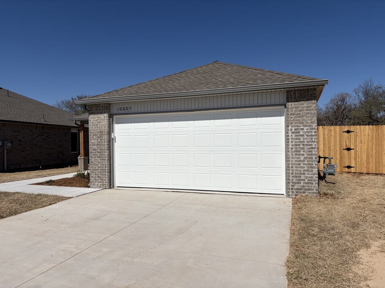 10005 Sw 38th St #NA - Photo 3 of 31