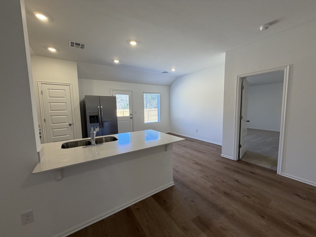 10005 Sw 38th St #NA - Photo 7 of 31