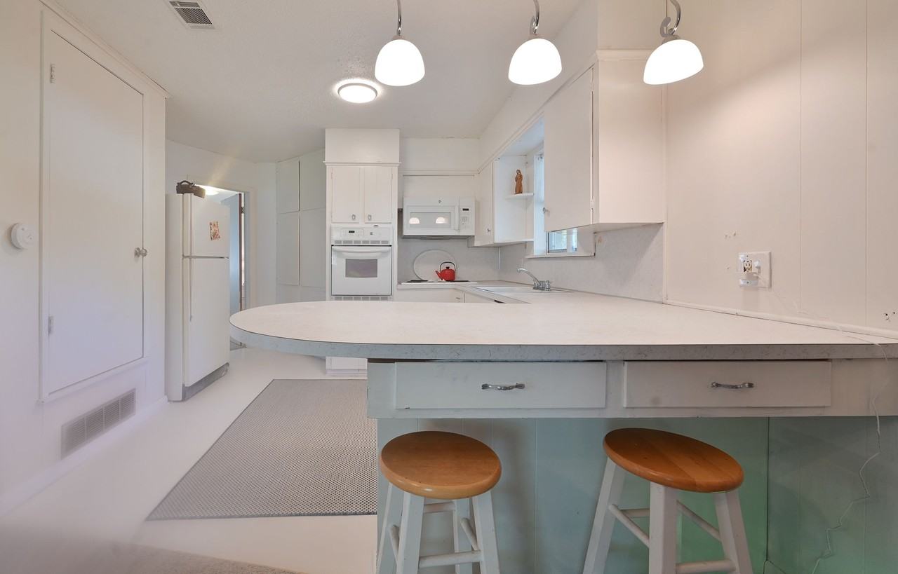 21322 Carole St #NA - Photo 2 of 10