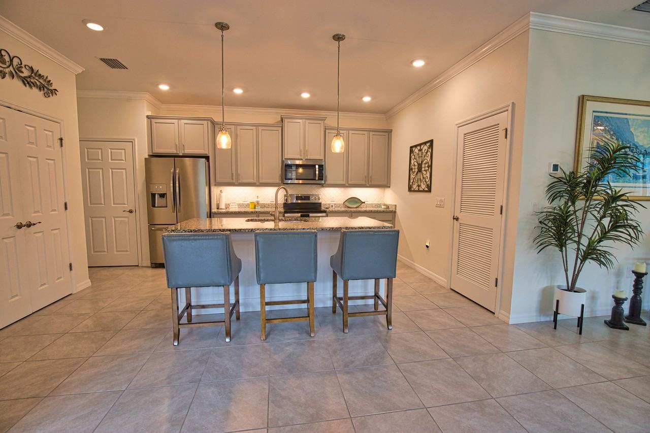 21020 Fetterbush Pl #NA - Photo 2 of 18