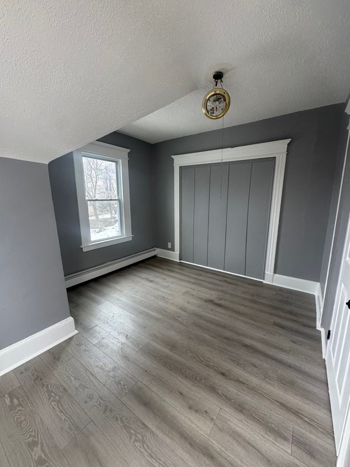 91 Draher St #3 - Photo 5 of 15