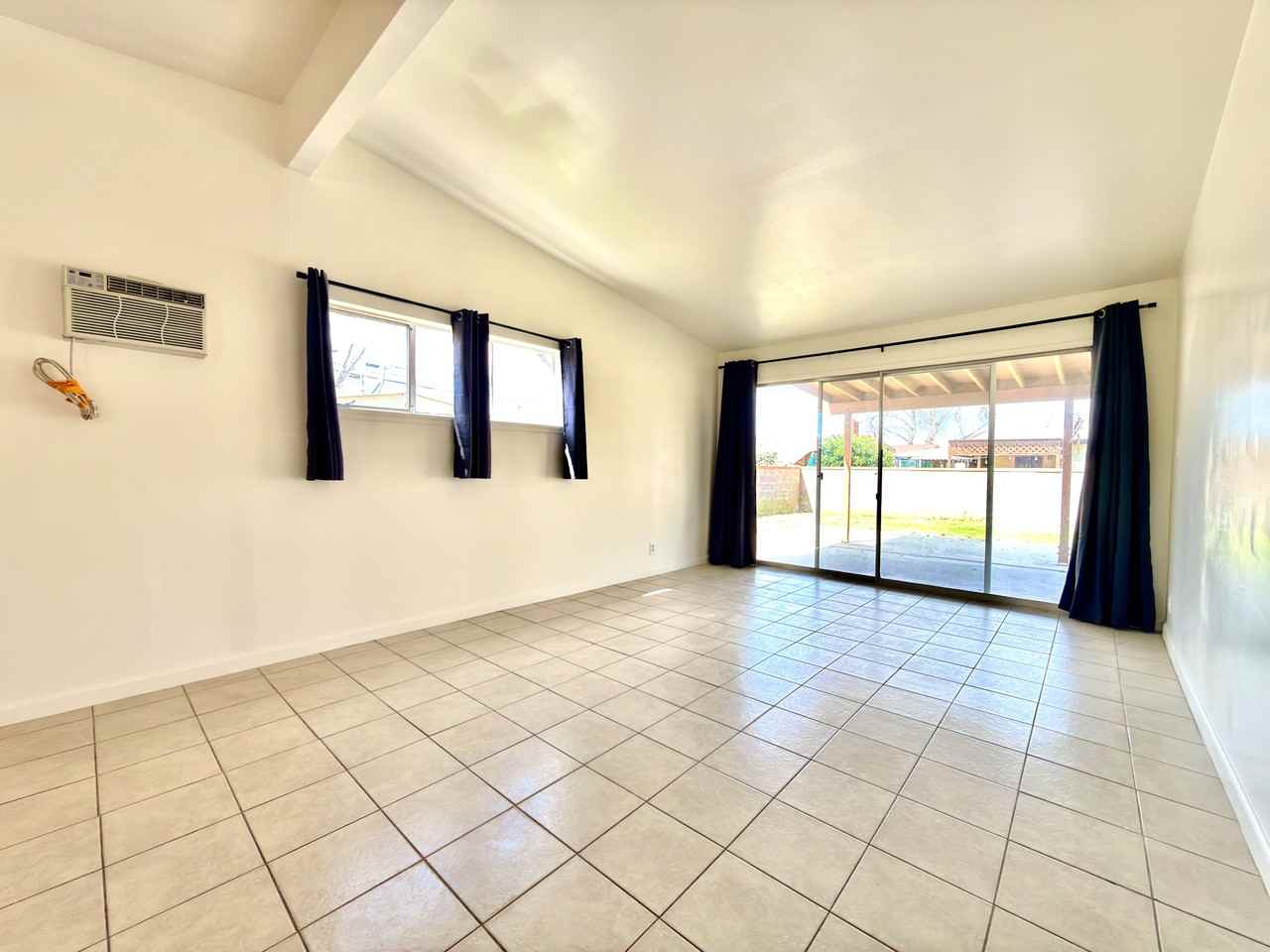 1151 W Avenue J14 #NA - Photo 6 of 28