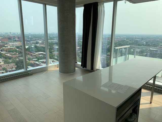 1450 Boulevard René-Lévesque Ouest #2113 - Photo 2 of 18