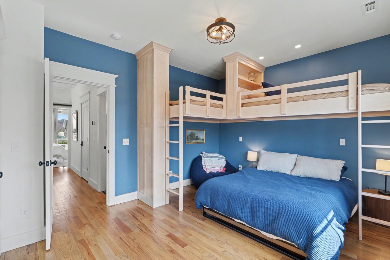 51 Cottonwood St #NA - Photo 7 of 50