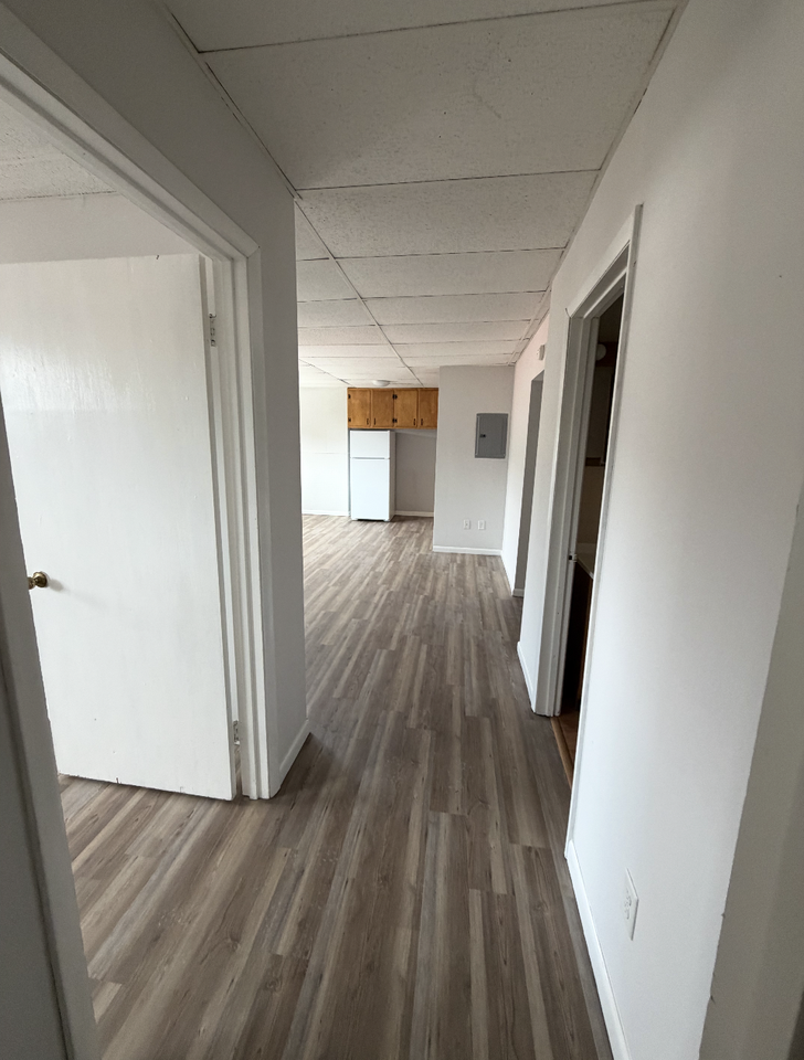 957 Pennsylvania Ave #8 - Photo 2 of 12