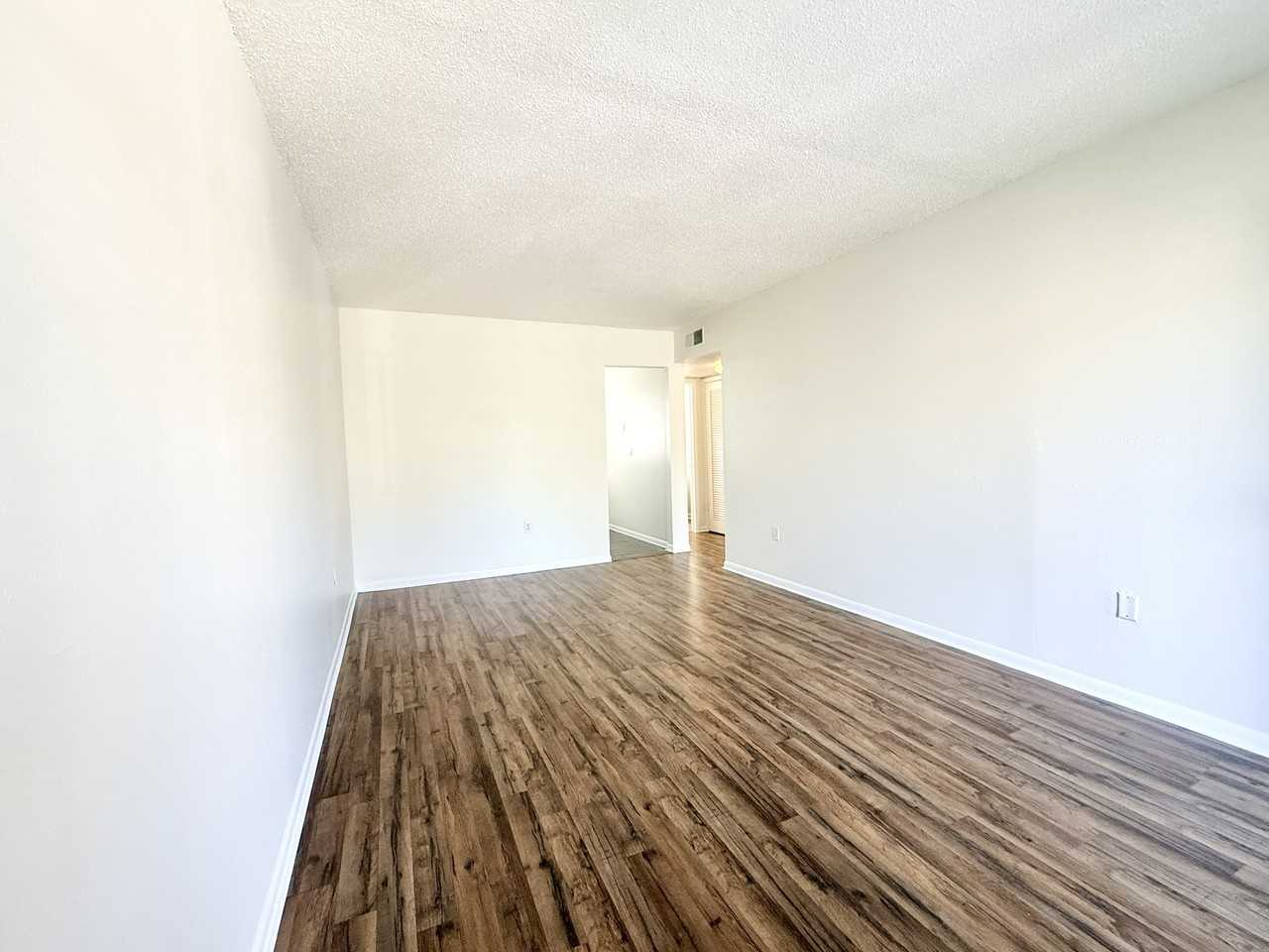 2207 S Carolina Ave #22 - Photo 5 of 32