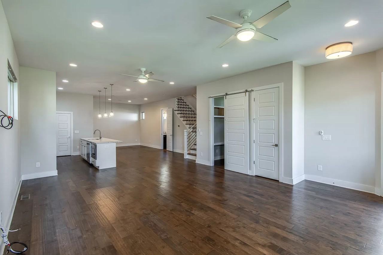 5727 Morrow Rd #NA - Photo 7 of 34