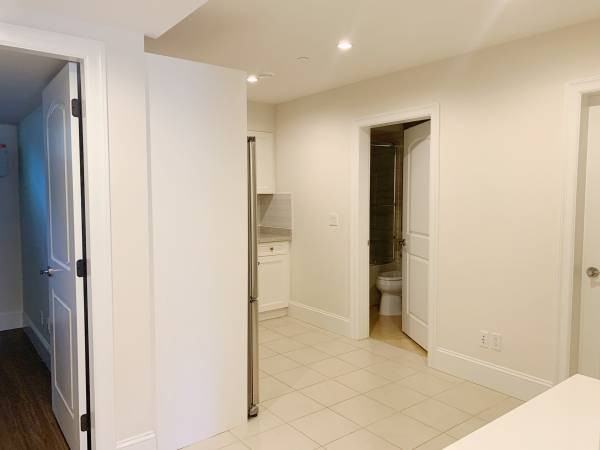 707 West 20th Avenue #1 - Photo 3 of 11