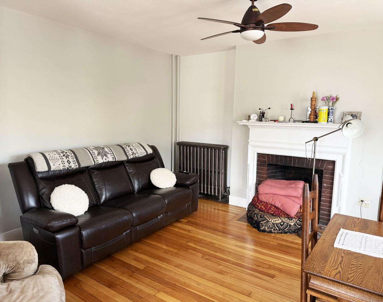 120 Spring St #2 - Photo 2 of 7