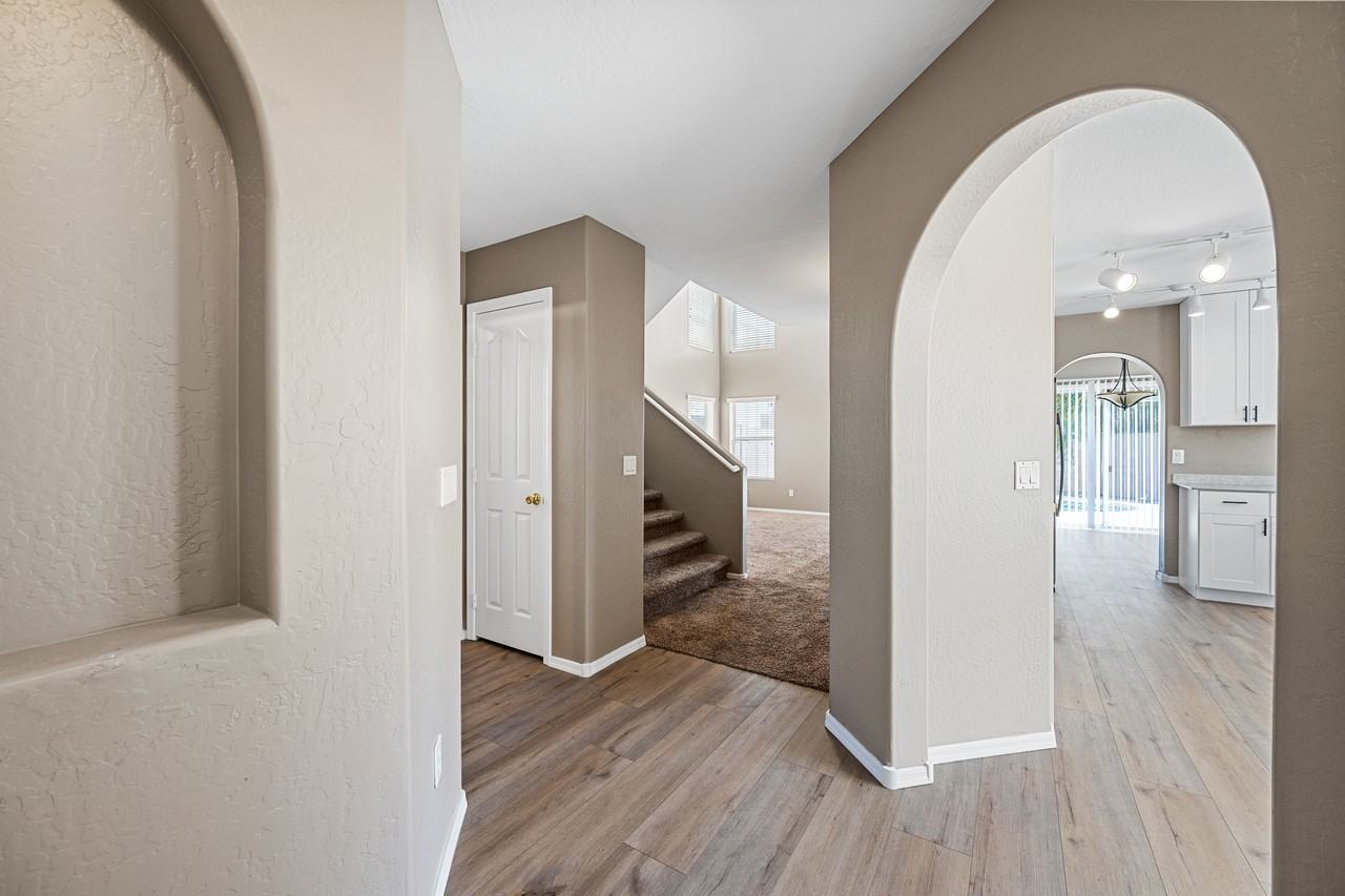 3719 East Inverness Avenue #14 - Photo 2 of 25