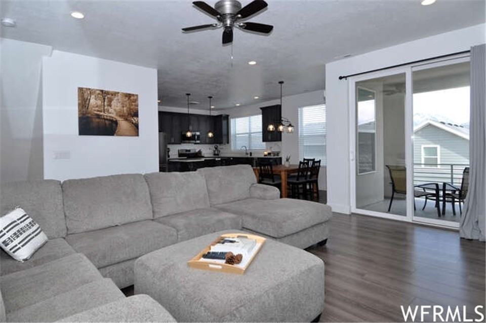 11078 S Kyson Rd - Photo 2 of 13