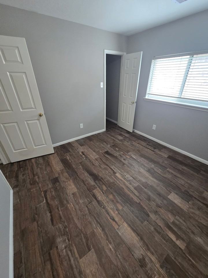 15931 Breanna Ln - Photo 5 of 13