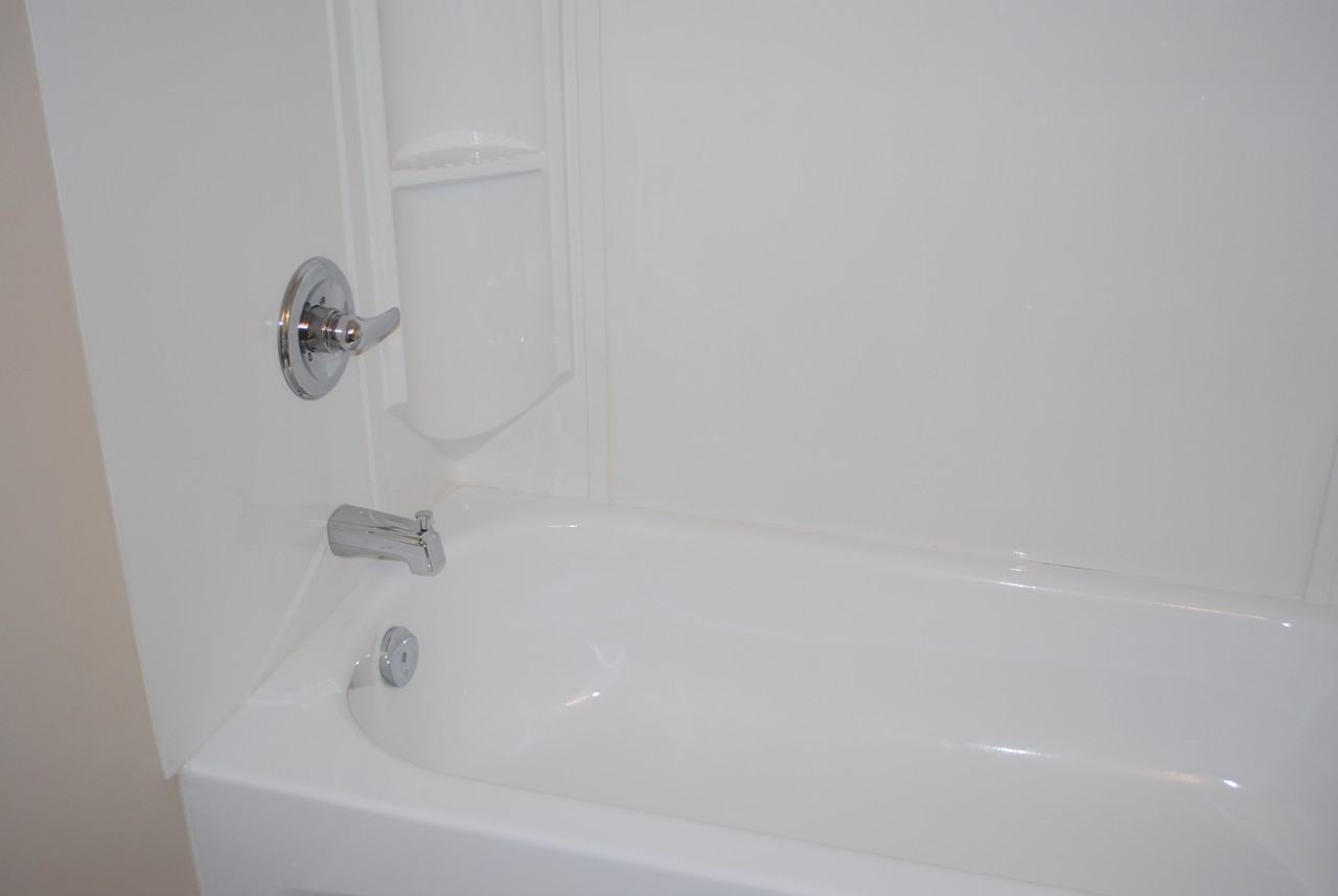 Parkview Apartments - Photo 5 of 12