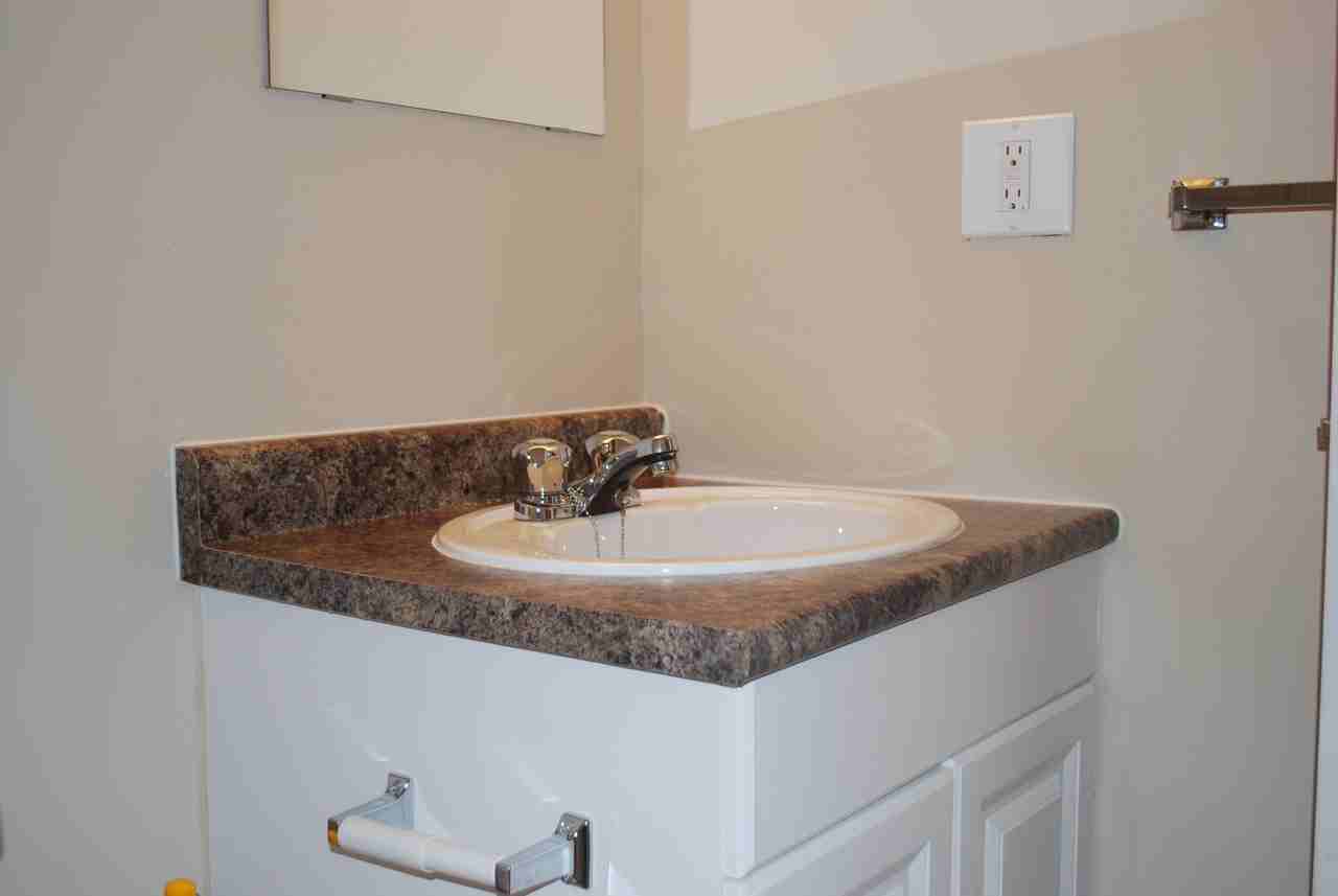 Parkview Apartments - Photo 6 of 12