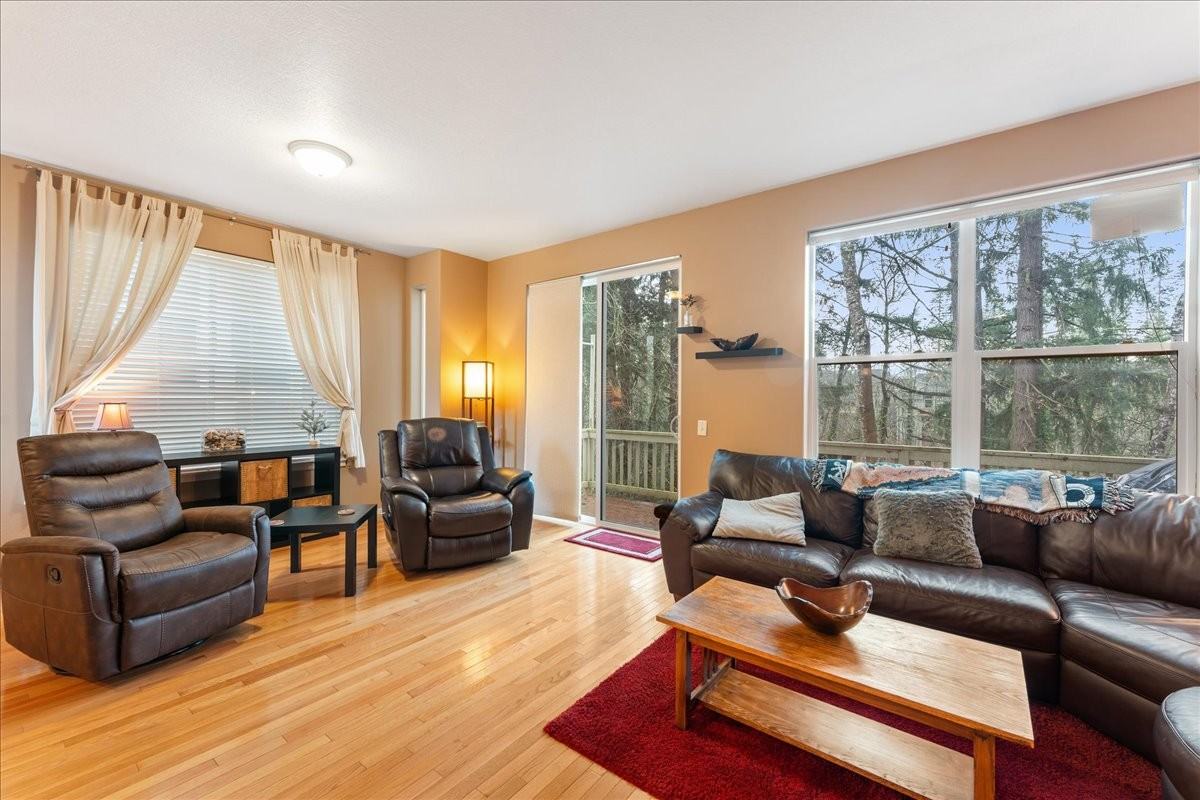 8594 Ne Adlington St #1 - Photo 5 of 27