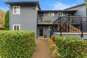featured image of 1938 Nw 143rd Ave #1