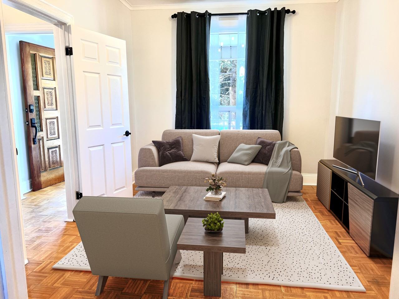 1149 Dufferin Street #Main - Photo 3 of 8