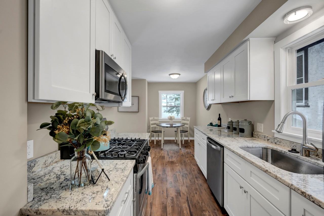 2100 Randolph Ave #1 - Photo 4 of 19