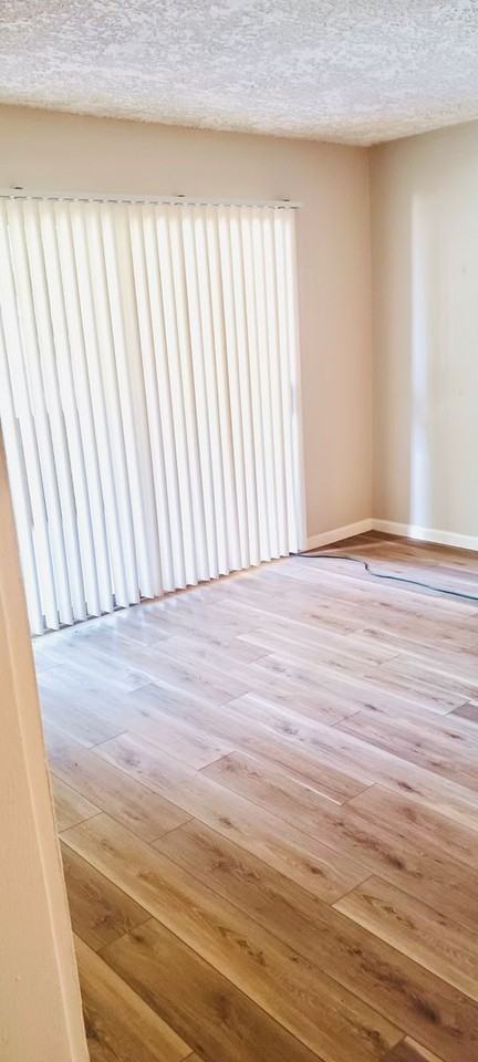 Airport Garden Apartments - Photo 7 of 14