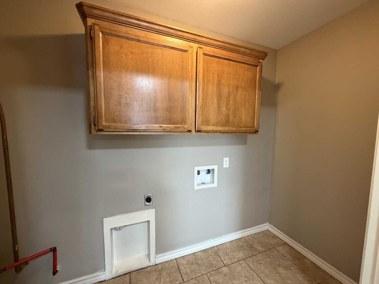 2415 Laurel St #1 - Photo 7 of 32