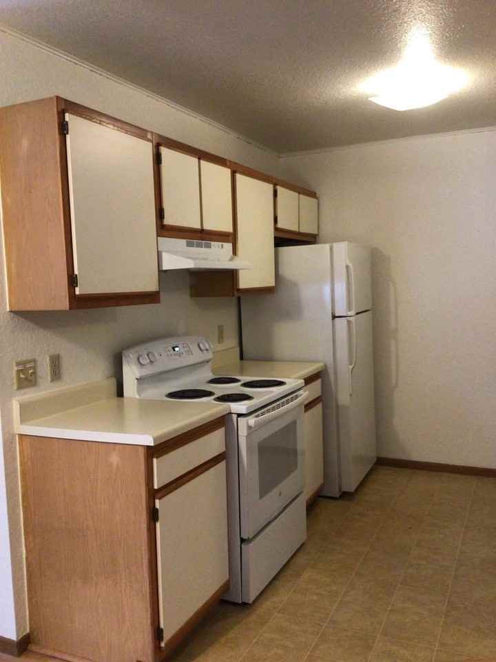 1108 W Ward St #1108 - Photo 5 of 13