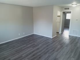 1700 W Mcintyre St - Photo 1 of 1