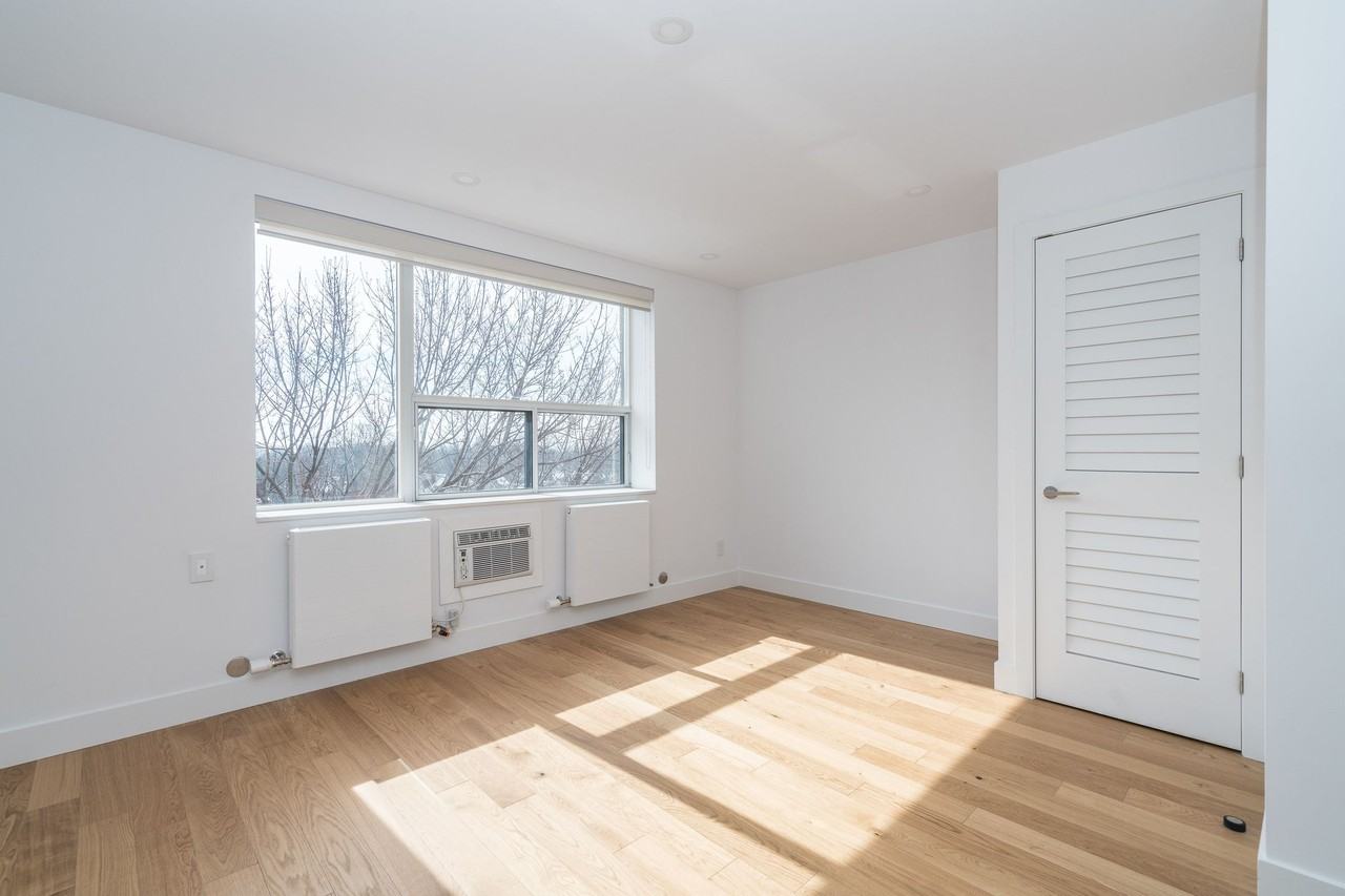 263 - 265 Russell Hill Road - Photo 6 of 10