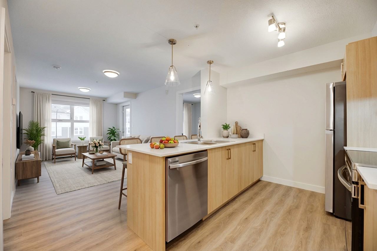 Axxis / South Point Apartments - Photo 4 of 34