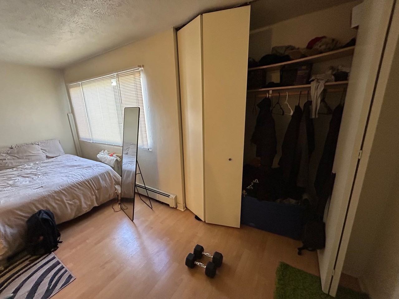 1601 N Farwell Ave - Photo 6 of 19