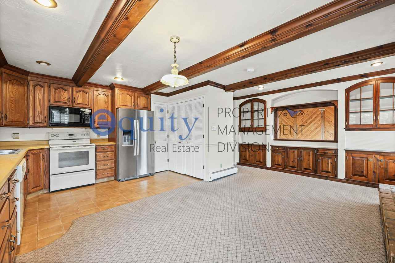 1941 E Woodside Dr #1 - Photo 7 of 27