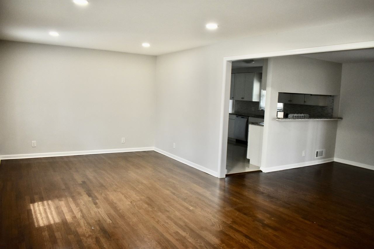 1888 Peeler Rd #1 - Photo 4 of 35