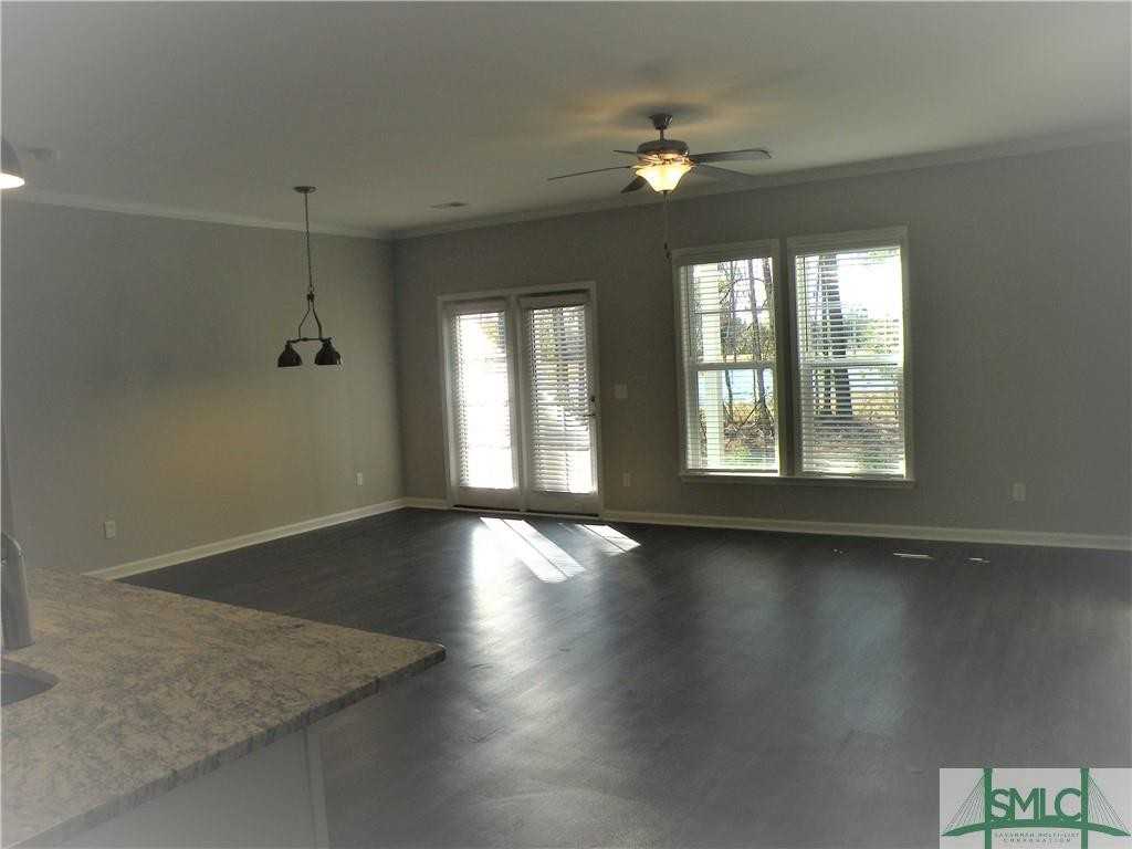 247 Sonoma Dr #1 - Photo 3 of 10