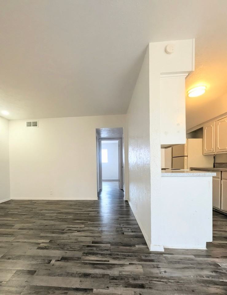 Charming Apartments, All Bills Paid! - Photo 7 of 33