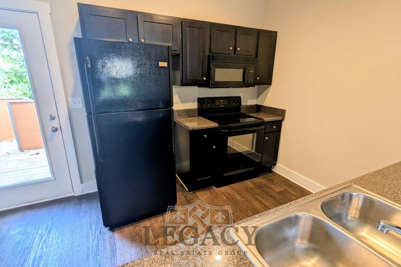 3538 Steffisburg Dr #1 - Photo 5 of 17