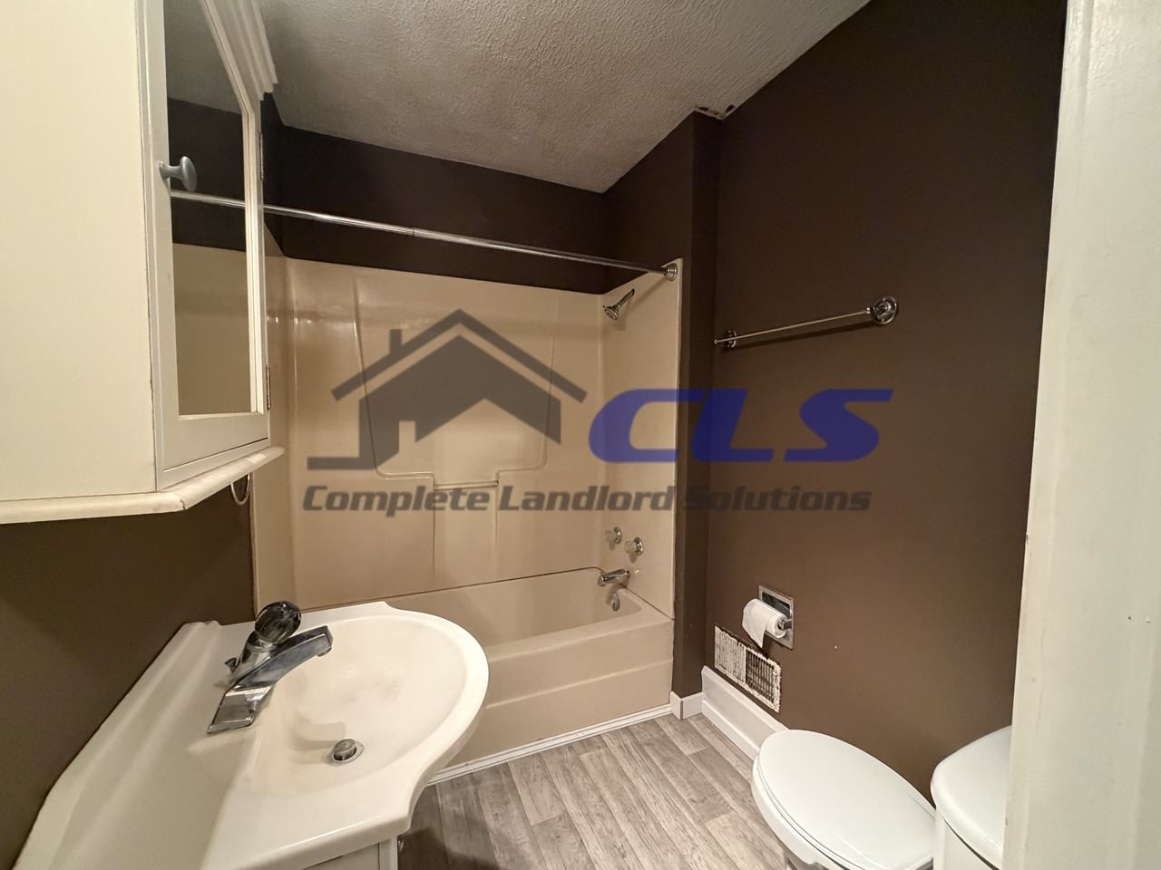 2519 Cruft St #1 - Photo 7 of 8