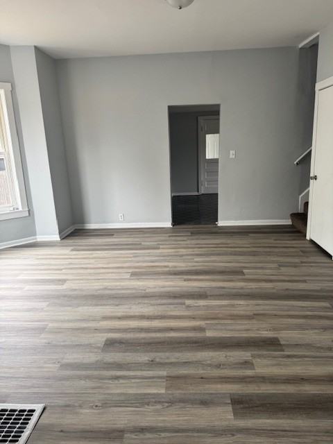 1123 E Cass St #1 - Photo 3 of 10