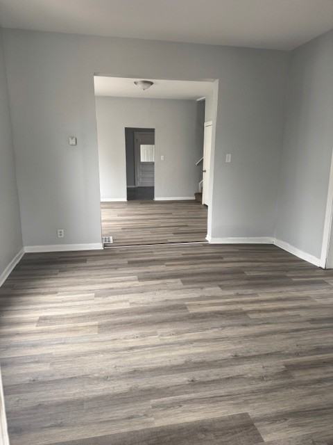 1123 E Cass St #1 - Photo 4 of 10