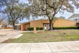 525 W Hutchison St #A - Photo 1 of 1