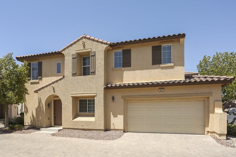 1021 Sunny Acres Ave