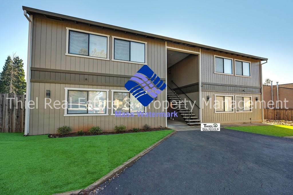 2740 Arcadia Dr #4 - Photo 2 of 14