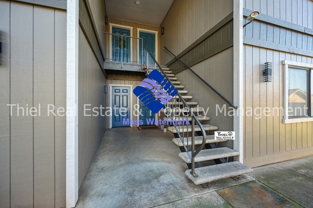 2740 Arcadia Dr #4 - Photo 3 of 14