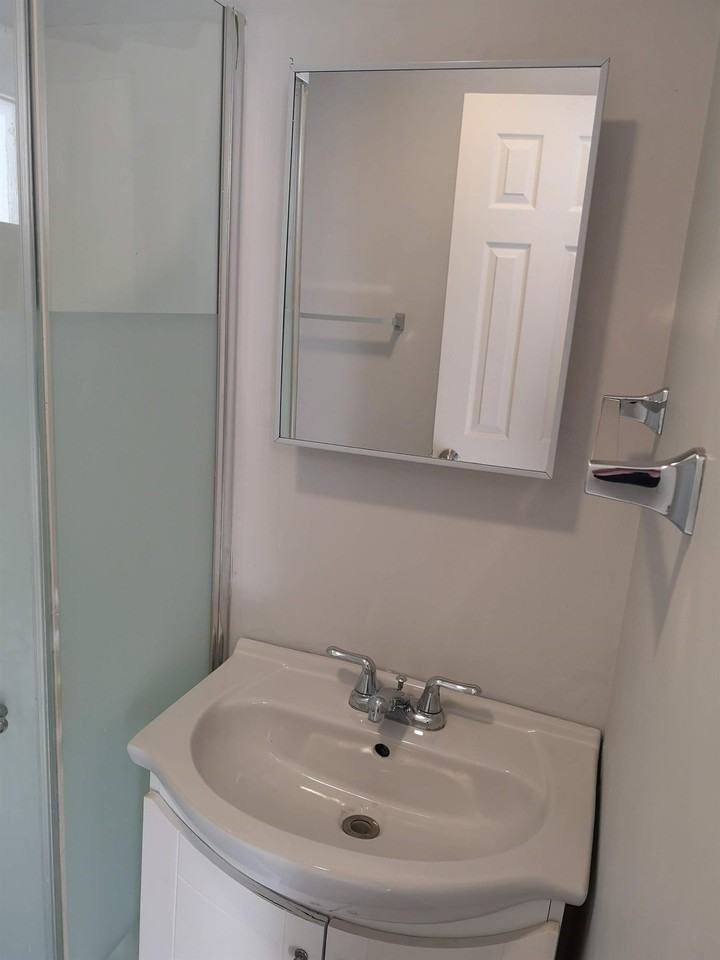 844 B - 844 Home Street #B - Photo 3 of 9