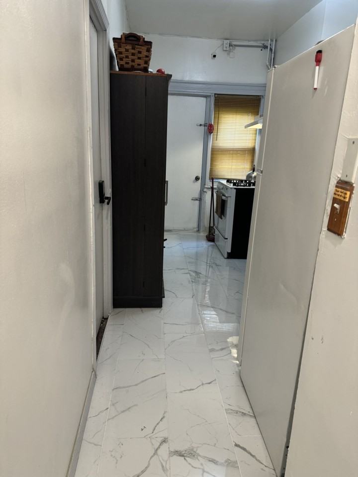 535 E. 29th St.1st Floor4th #4 - Photo 5 of 14