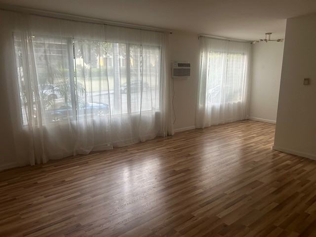 1234 Laurel Avenue #14 - Photo 5 of 23