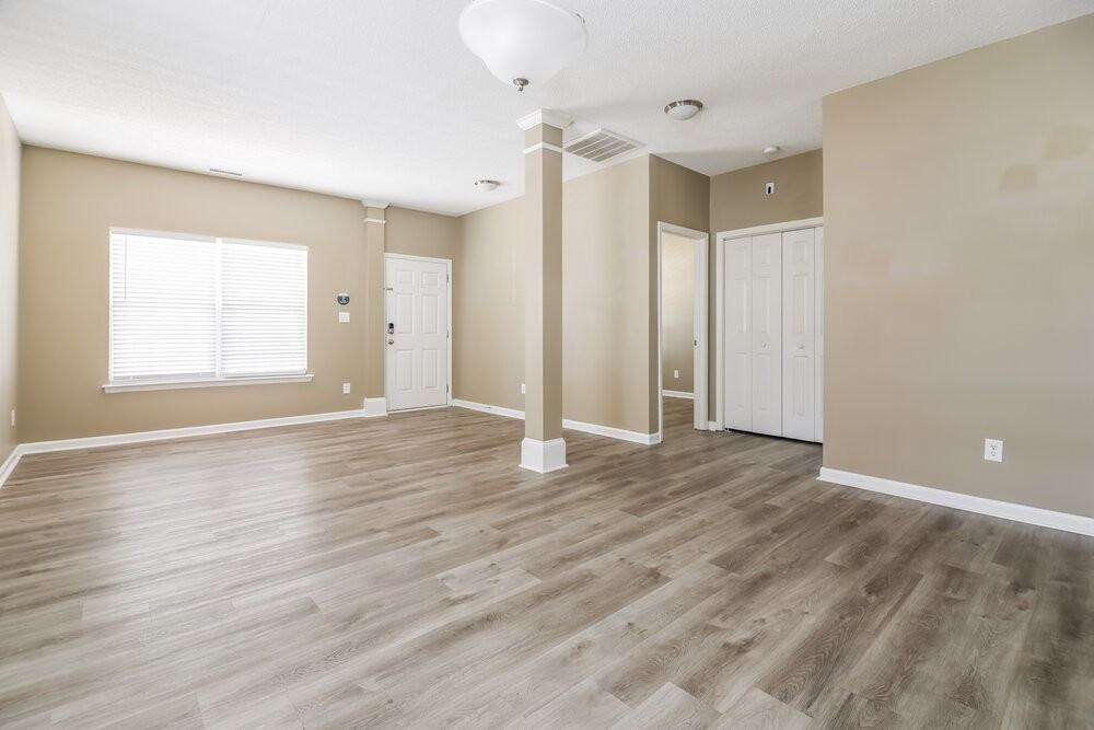 8401 Neuse Hunter Dr - Photo 5 of 17